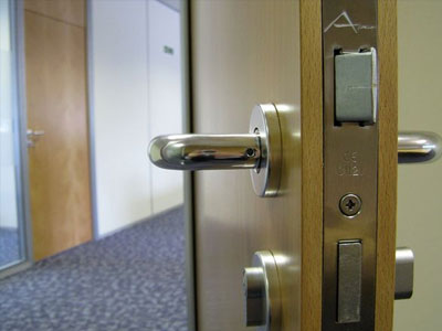 Leicester Locksmiths Commercial Locksmith Services